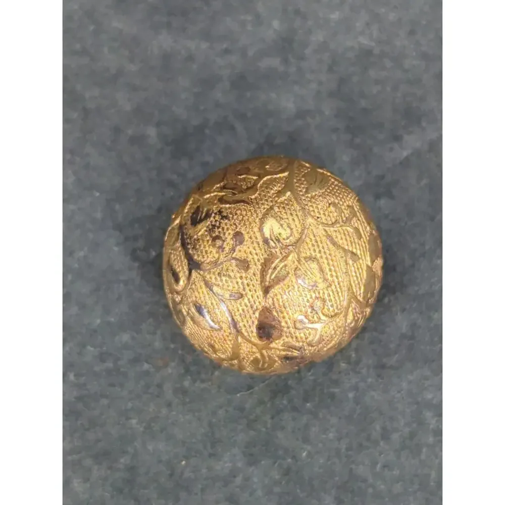 LOT CC of 10 Antique Vintage Victorian Brass Mixed Materials Buttons ESTATE FIND